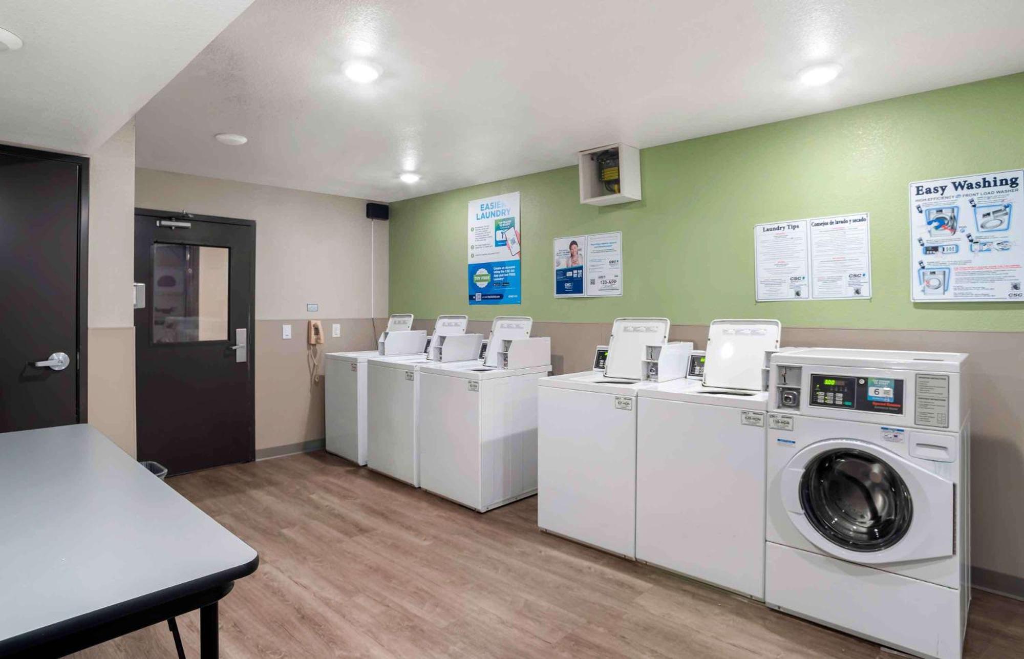 Extended Stay America Select Suites - Charlotte - Northlake ชาร์ล็อต ภายนอก รูปภาพ