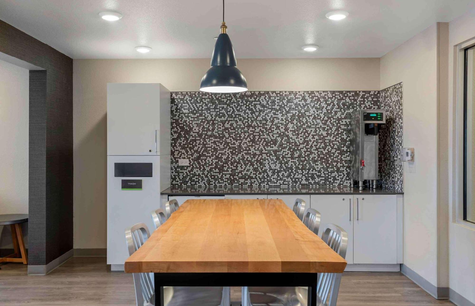 Extended Stay America Select Suites - Charlotte - Northlake ชาร์ล็อต ภายนอก รูปภาพ