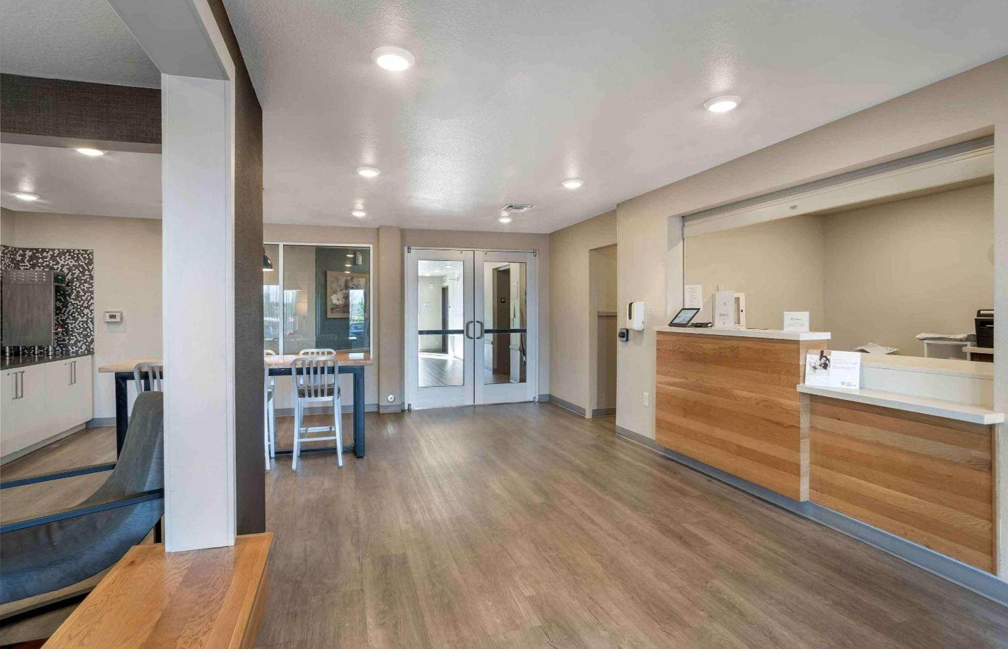 Extended Stay America Select Suites - Charlotte - Northlake ชาร์ล็อต ภายนอก รูปภาพ